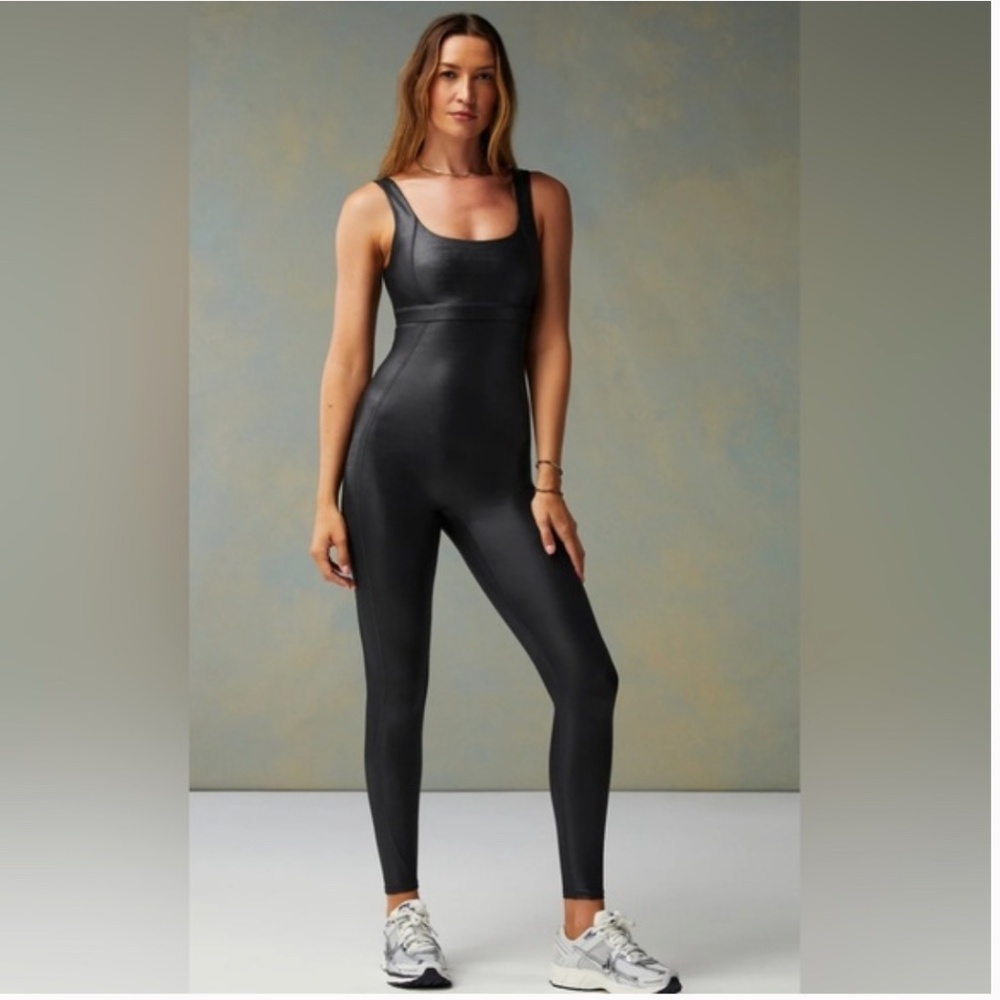 Fabletics Khloe Motion365+ Shine Jumpsuit Black, SMALL, worn once